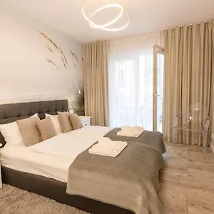 Apartament Przy Latarni Morskiej Z Garażem 